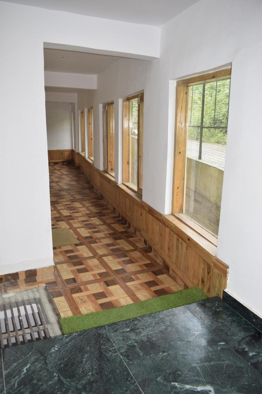Oyo 23298 Hotel Uttaranchal Inn Нейнитал Екстериор снимка