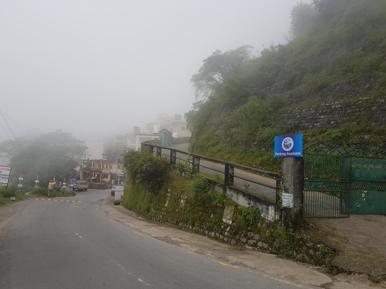 Oyo 23298 Hotel Uttaranchal Inn Нейнитал Екстериор снимка