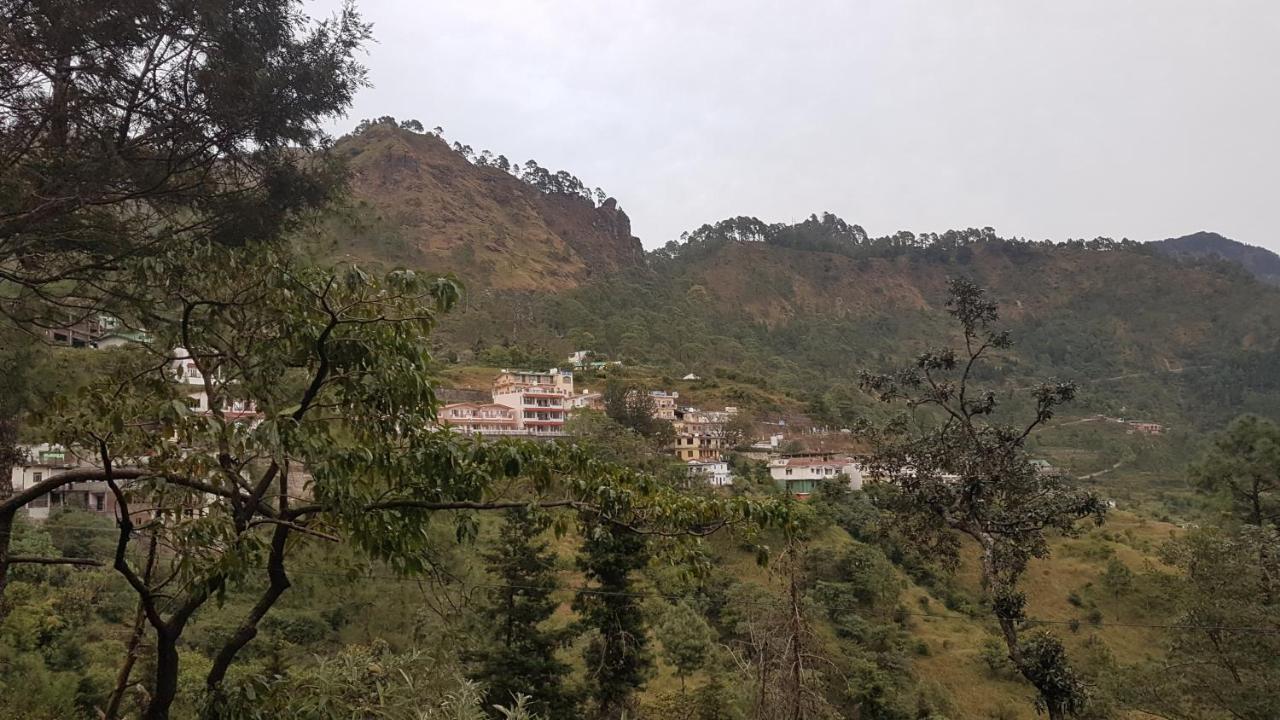 Oyo 23298 Hotel Uttaranchal Inn Нейнитал Екстериор снимка